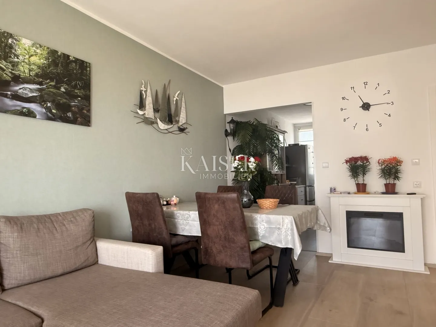 rijeka, turnić, 59 m², 5.kat – stan 2s+db s balkonom i predivnim pogledom na cijleli kvarner - slika 4