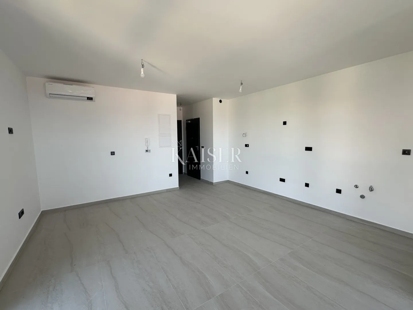 zadar, diklo, stan 94,58 m2, krovna terasa, 50 m od mora - slika 5