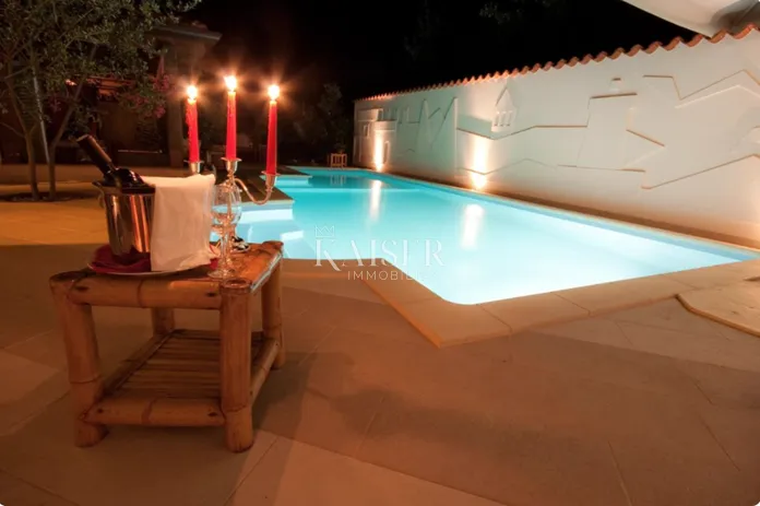 istra, novigrad - hotel 14 soba, sa restoranom i bazenom, 300m od mora - slika 11