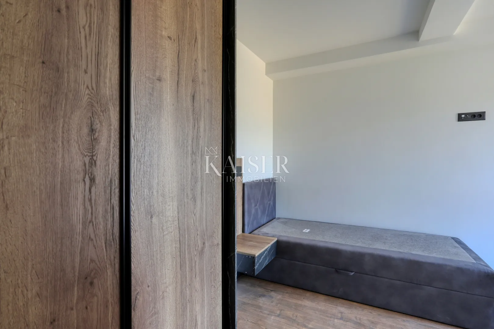 zadar, privlaka dvoetažni stan s vrtom u blizini mora - slika 39