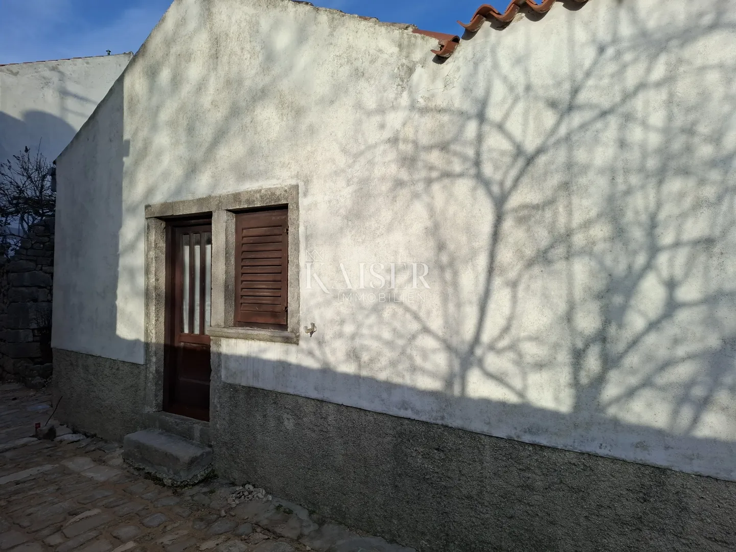 otok cres-lošinj, osor, bivši samostan, 50 m od mora - slika 24