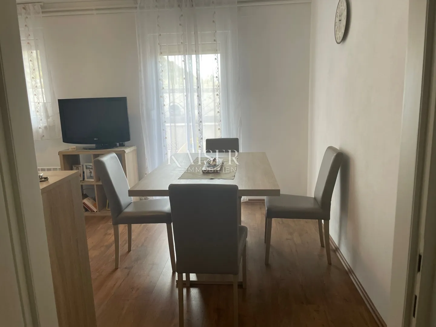 hreljin - kuća sa 4 stana, 900 m2 okućnice - slika 12