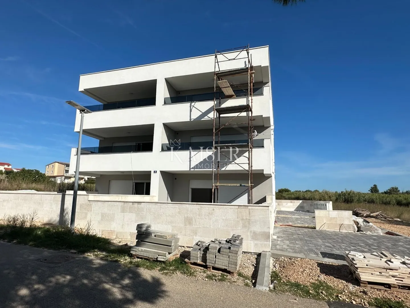 otok pag – povljana penthouse s6: 2s, more i terasa - slika 12