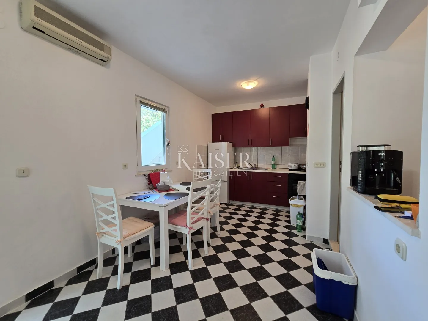 apartman u prizemlju s dvorištem, idealan za obitelji, rogoznica – lozica - slika 15
