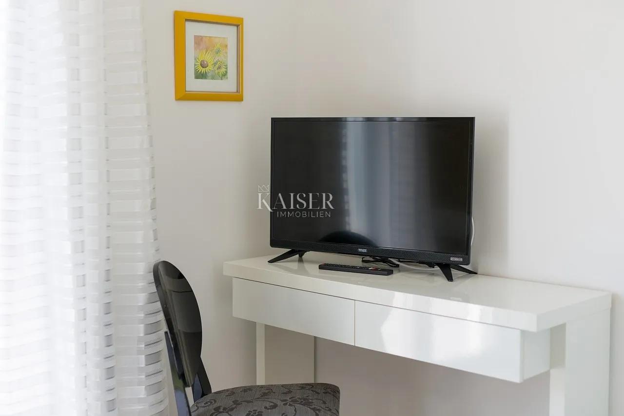 linardići, otok krk- vila 410m2 s bazenom i pogledom na more - slika 25