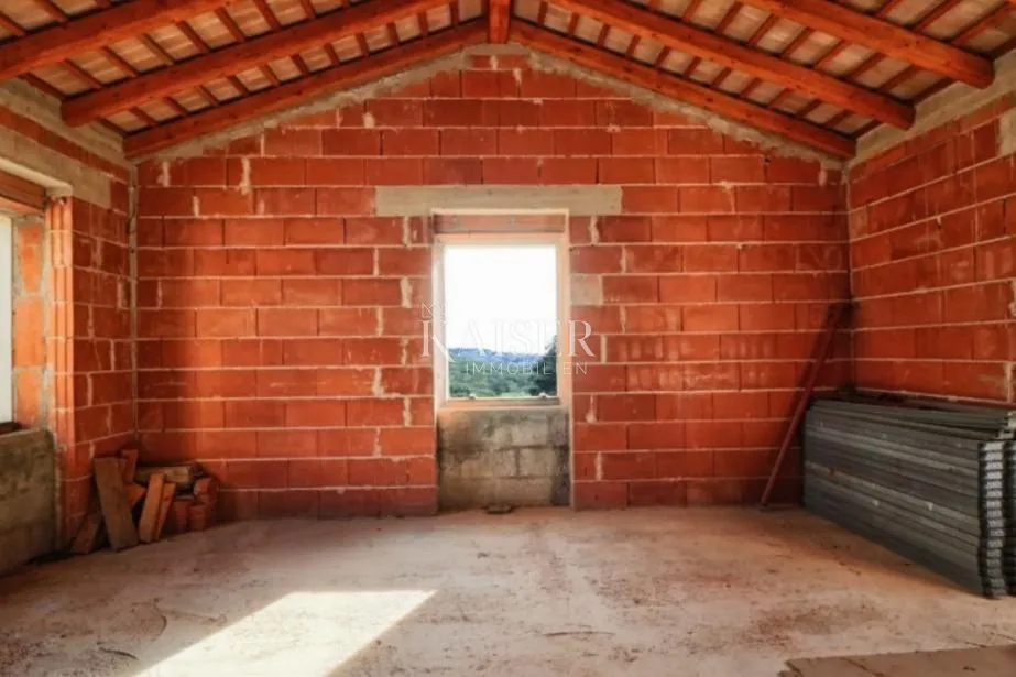 rovinj, sošići - jedinstvena kamena vila s pogledom na more - slika 10