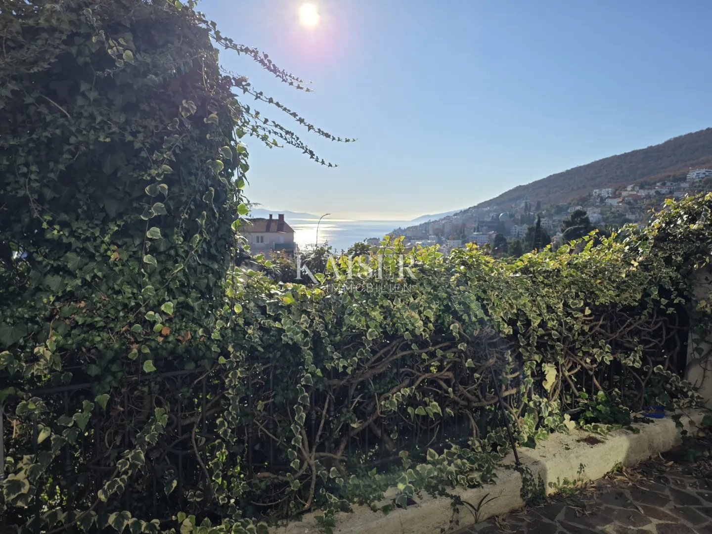 opatija, dvoetažan stan 147m2 s terasom i parkingom u blizini centra - slika 8