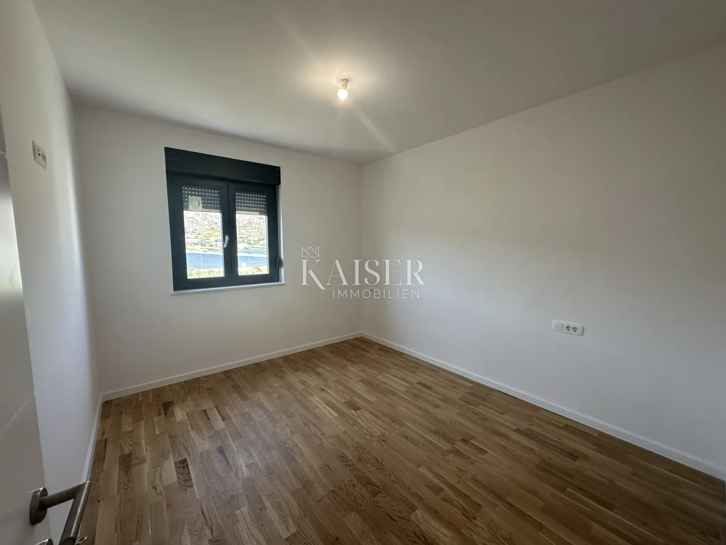 pag - dvosobni stan 80 m2 s velikim vrtom od 75 m2 pokraj mora - slika 7
