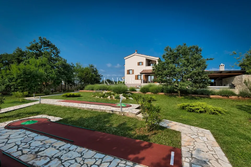 svetvinčenat - jedinstvena vila u srcu istre, 295 m2 - slika 24