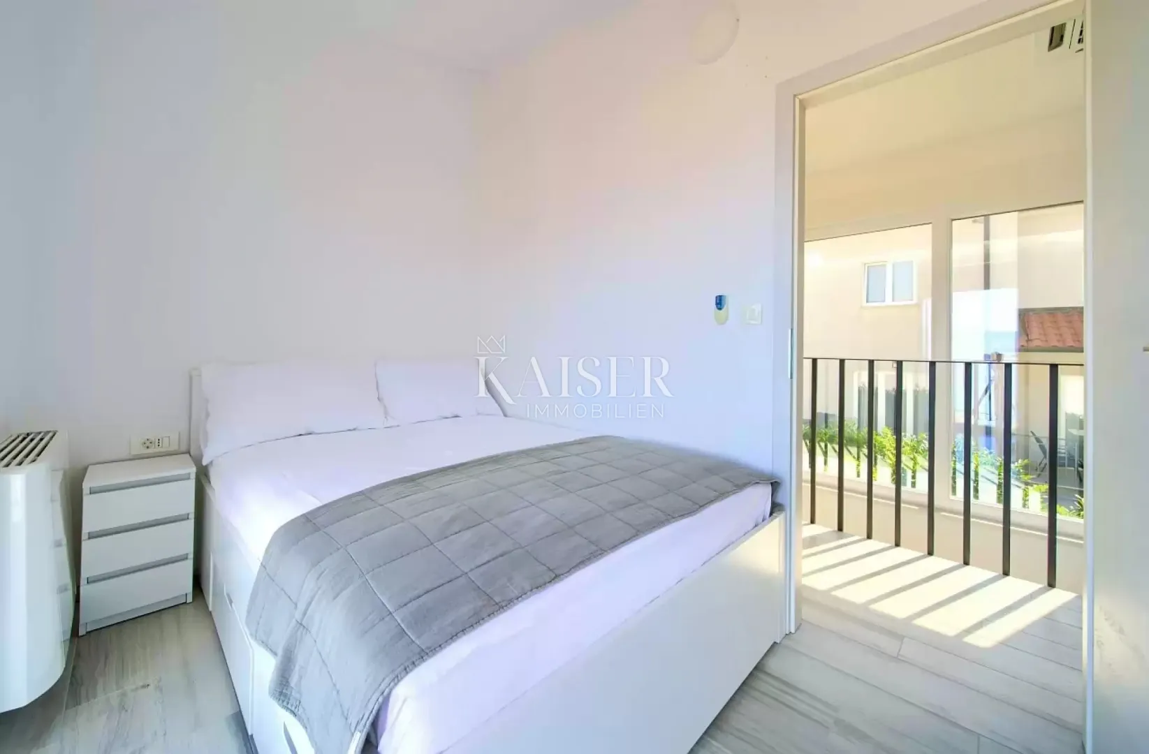 otok krk, vrbnik- moderna vila 127m2 panoramskim pogledom - slika 13