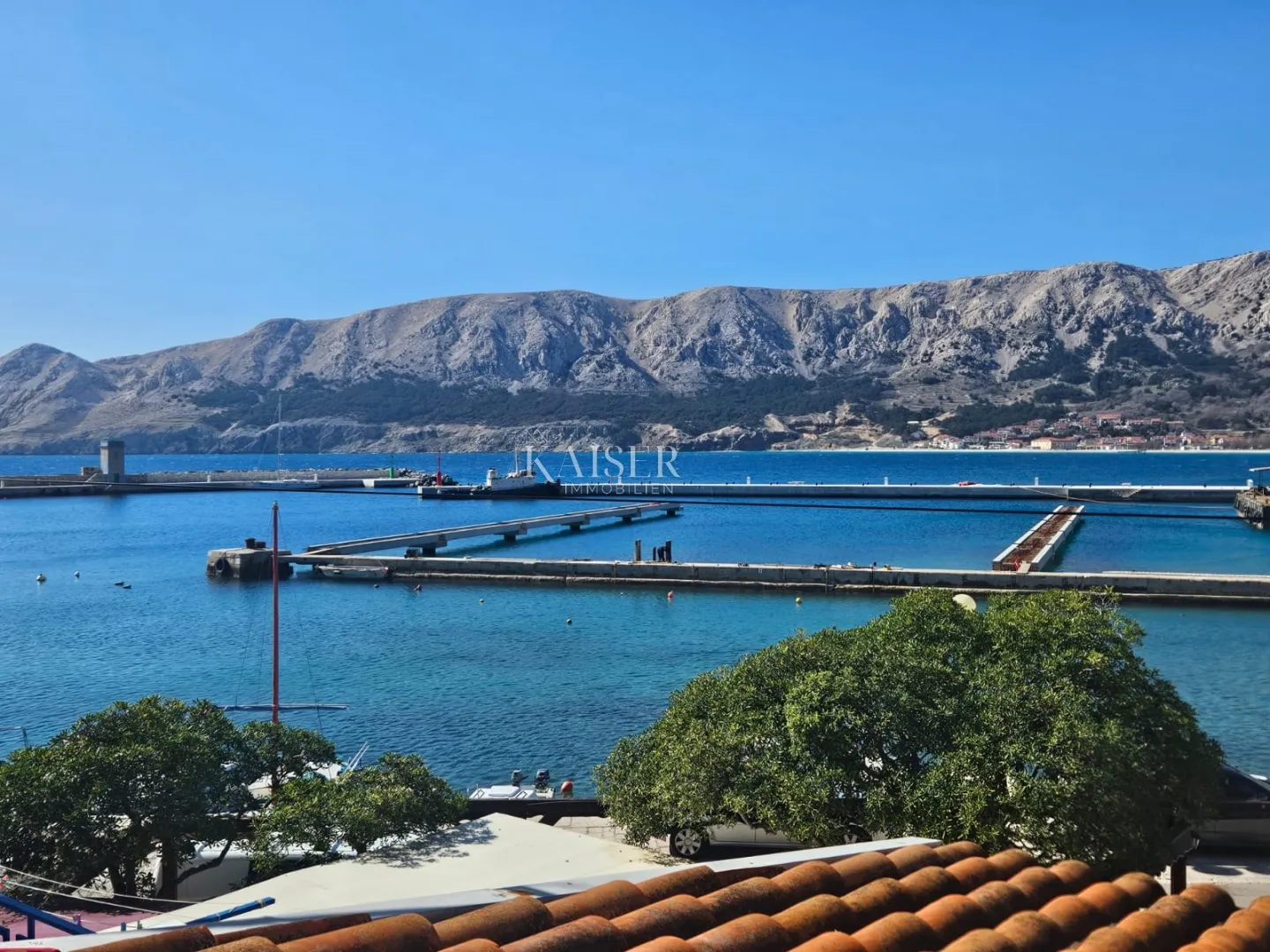 baška - šarmantna kuća u staroj jezgri 85m2 - slika 3