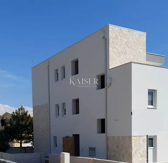 Prostrani trosobni apartman (S1) u prizemlju novogradnje, Vir – Pedinka