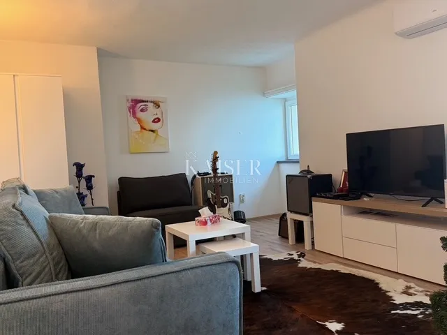 rijeka, pećine - stan prvi red do mora i studio apartman u suterenu - slika 15