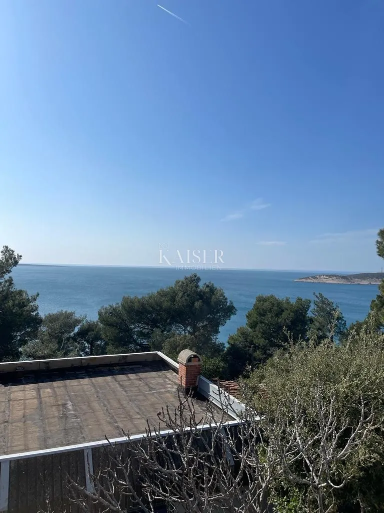 cres, martinšćica - samostojeća kuća 148 m², dva apartmana, 150 m od mora - slika 30