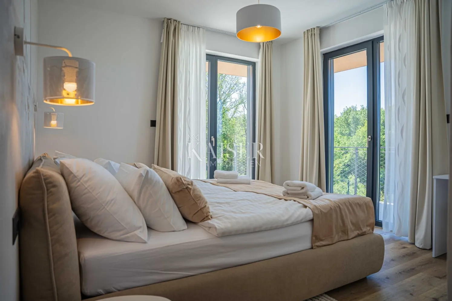 istra, višnjan - moderna vila s bazenom - slika 23