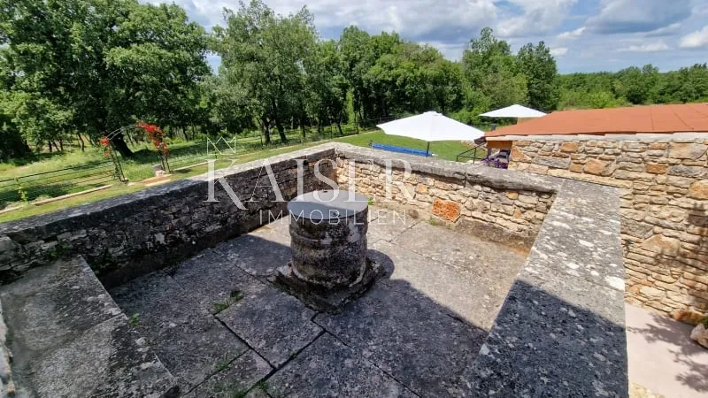 istra - lovreč, prilika kamena istarska kuća sa imanjem 9000m2 - slika 17