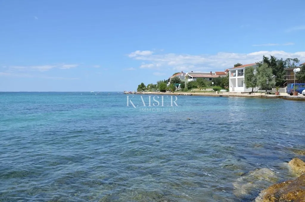 zadar - diklo : kuća prvi red uz more - slika 4