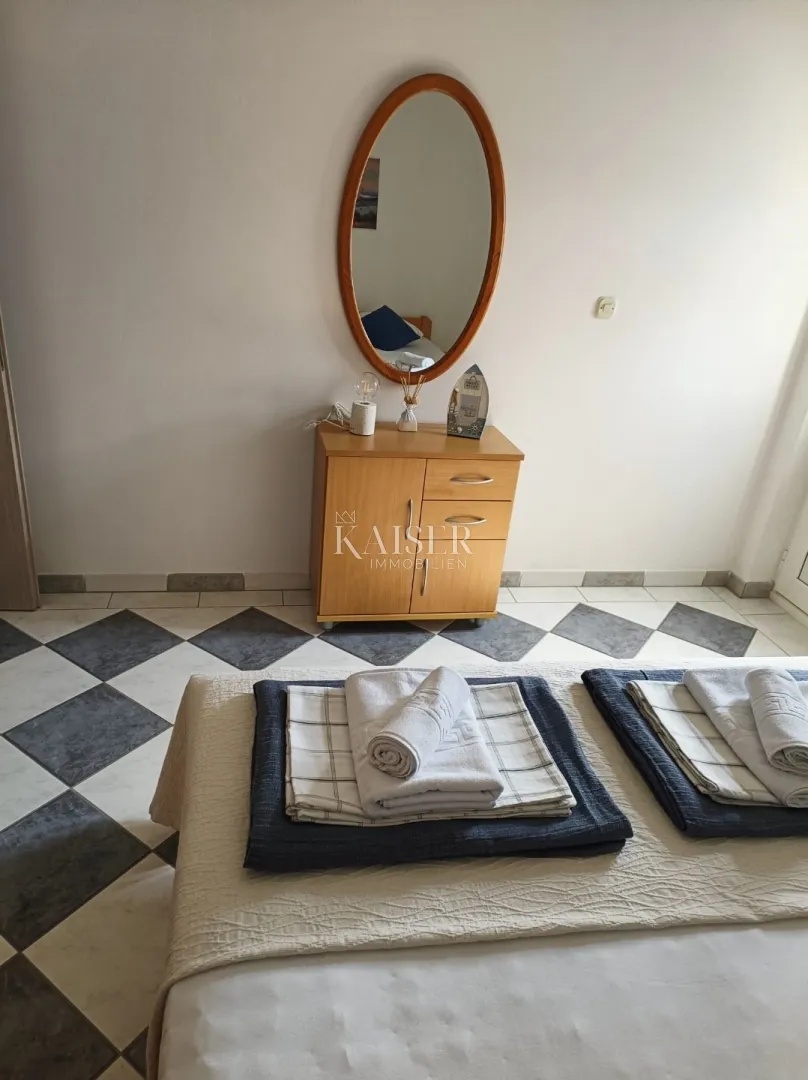 zadar, vir : kuća s 4 apartmana 200 m od mora - slika 20