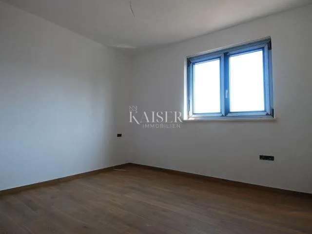 istra, poreč, okolica - stan 128m2, 5 spavaćih soba - slika 22