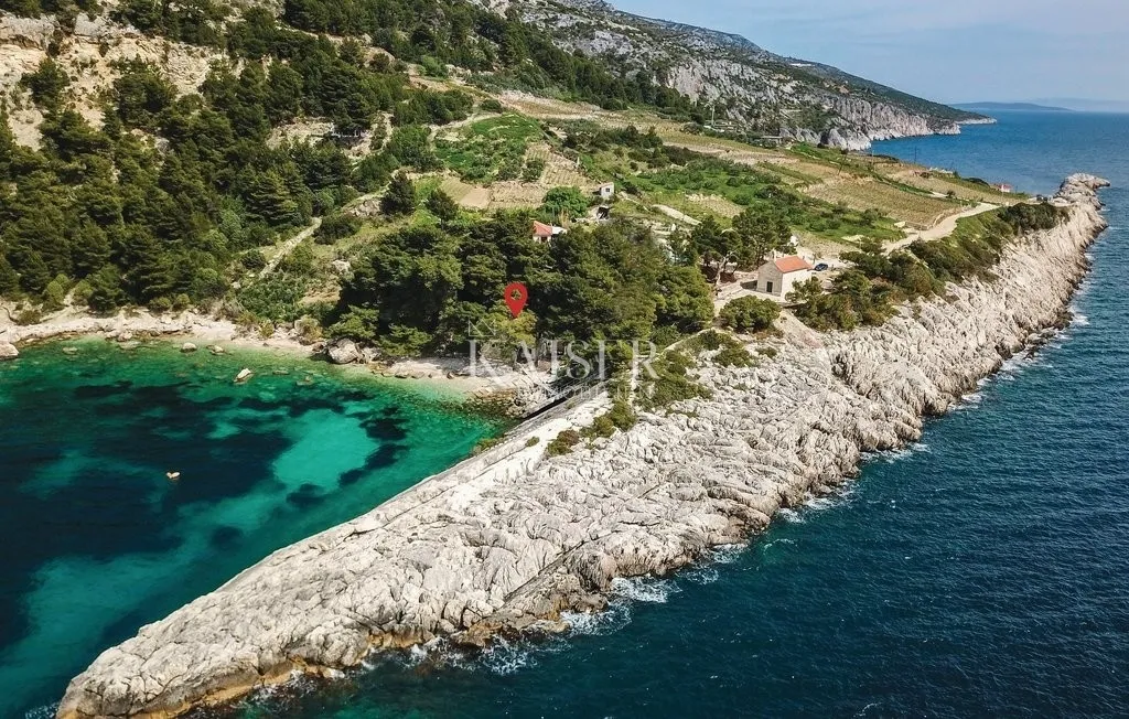 otok hvar - kuća prvi red do mora - slika 2