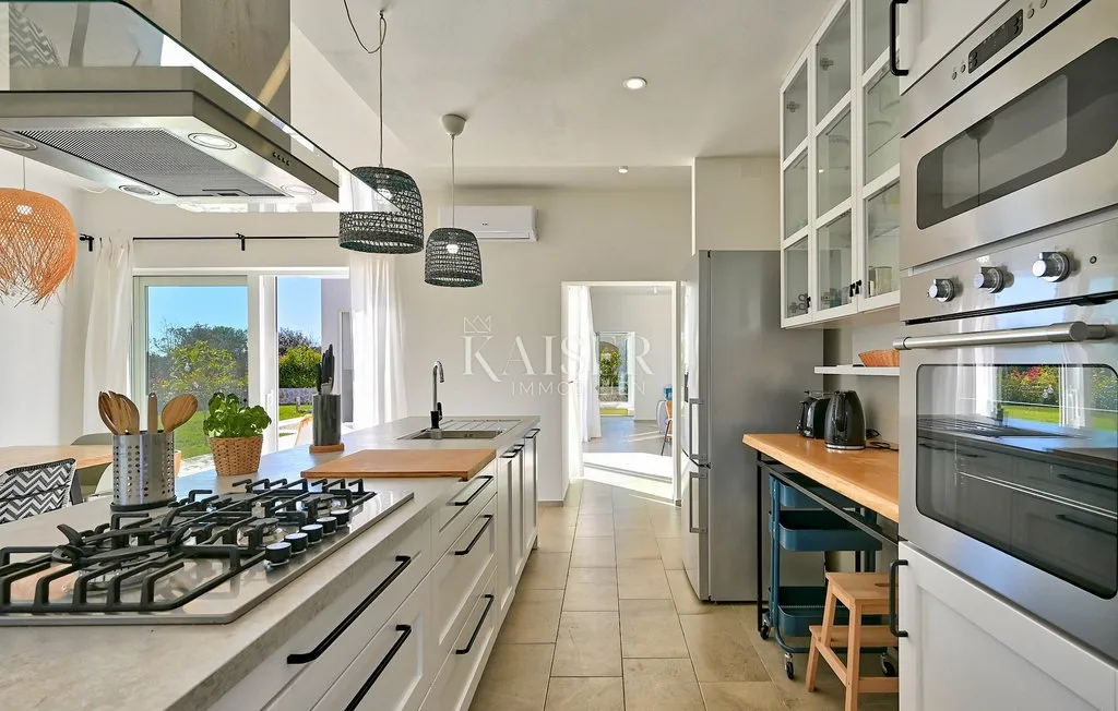 zadar, ugljan - mediteranska vila u blizini dvorca califfi - slika 35