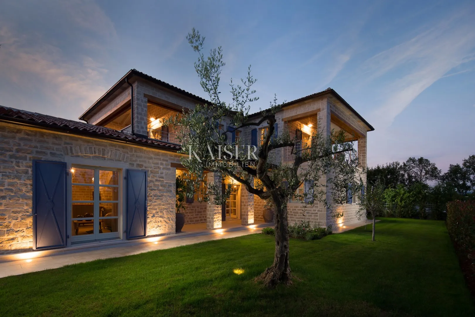 istra, poreč - luksuzna villa - slika 22