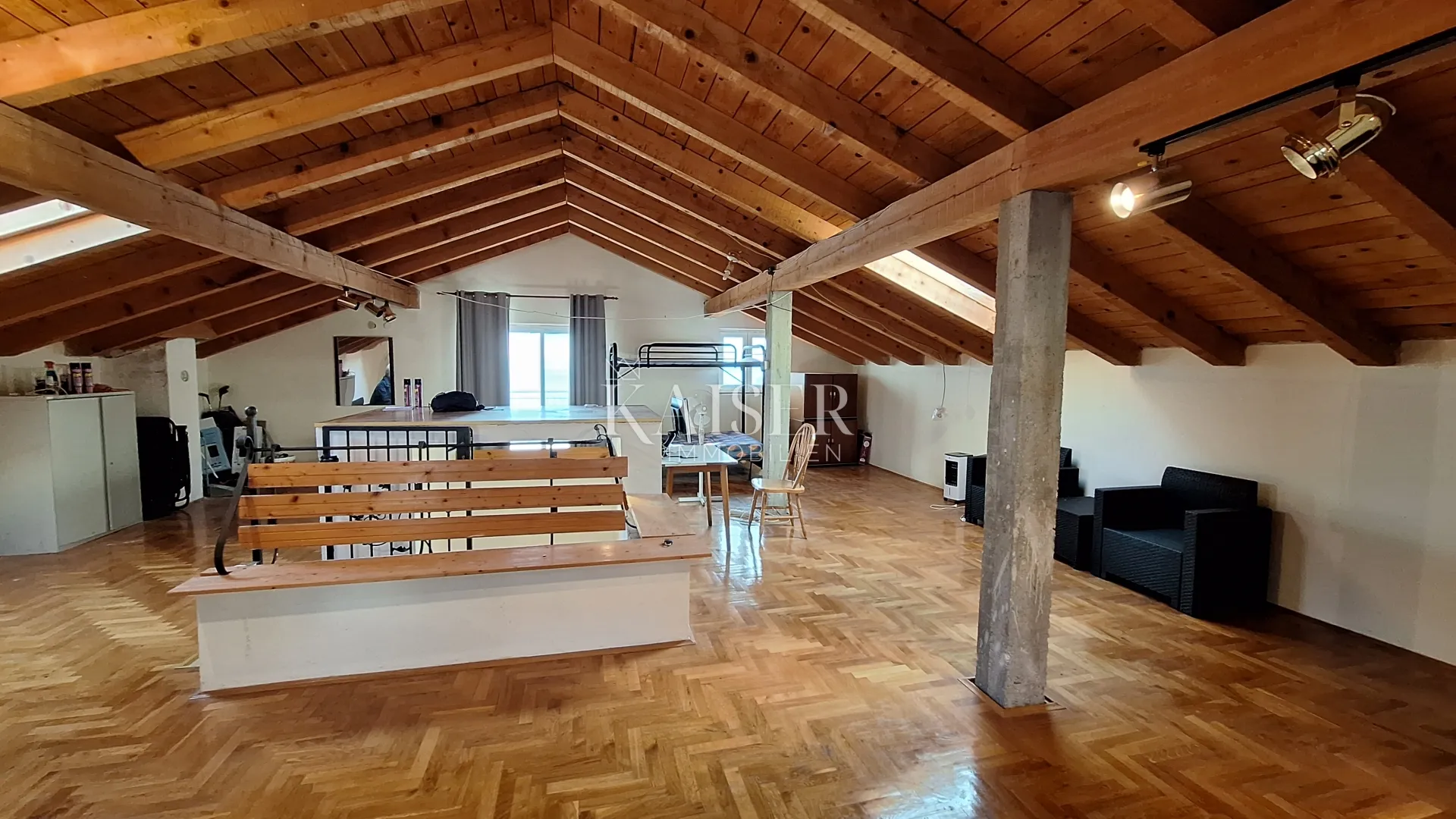 opatija, bregi, samostojeća kuća na 3 etaže iznad opatije, pogled na more, 800 m2 okućnice - slika 14