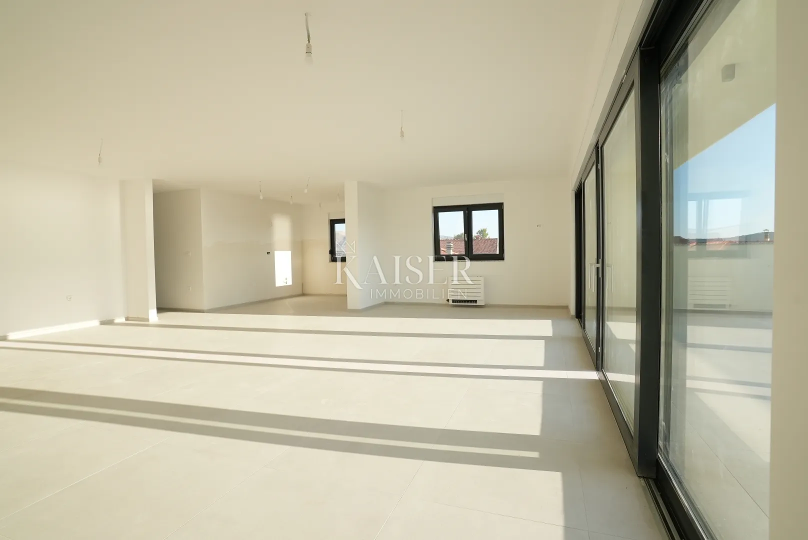 šibenik, žaborić - ekskluzivni penthouse s panoramskom krovnom terasom a - slika 9