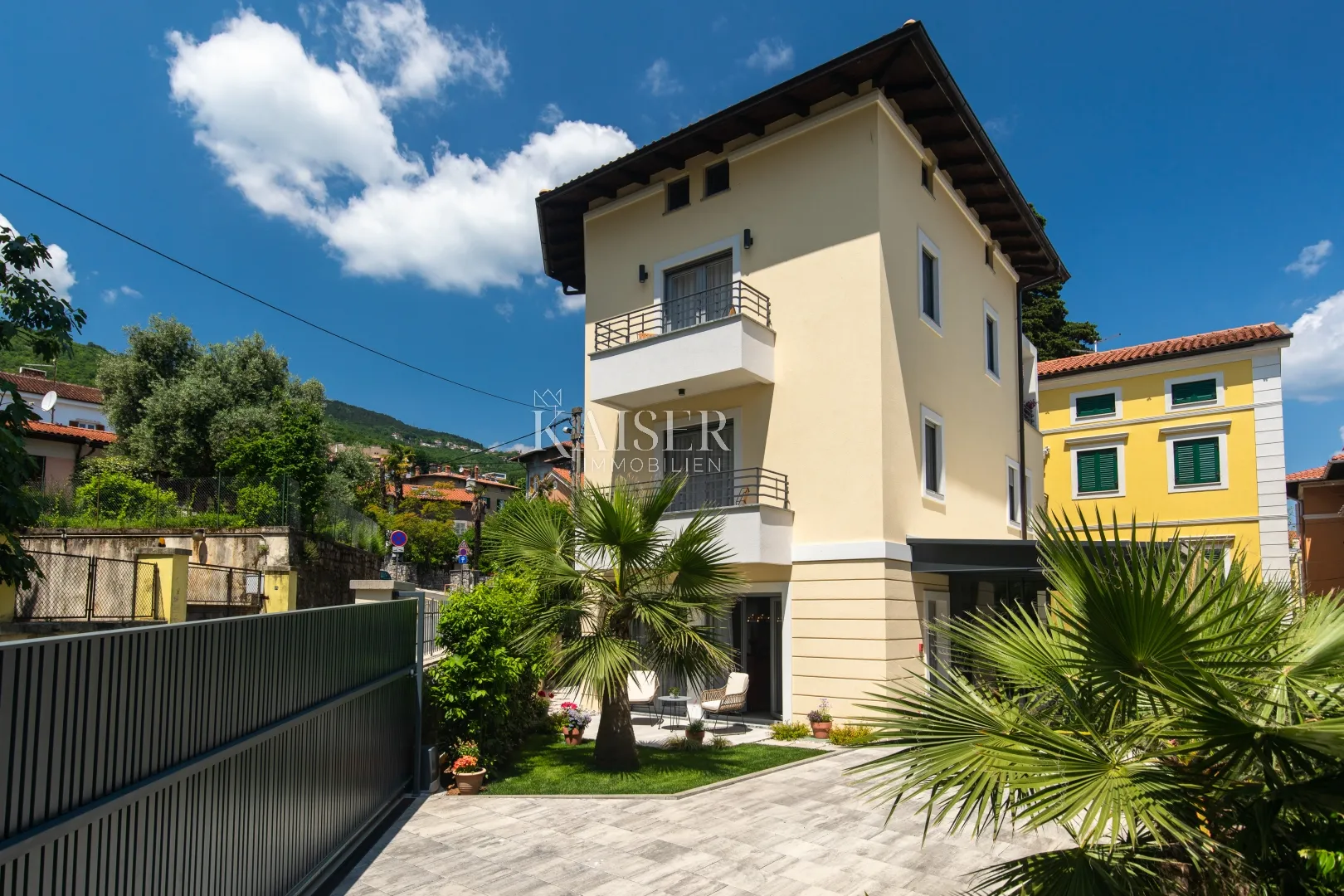 opatija- ekskluzivna vila u samom centru, 216m2 - slika 1