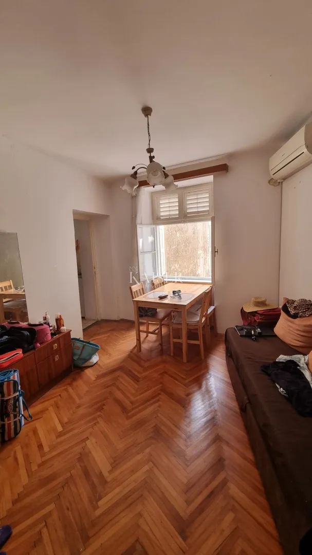 Crikvenica, Selce - kuća u centru grada 50m od mora - Selce, Crikvenica