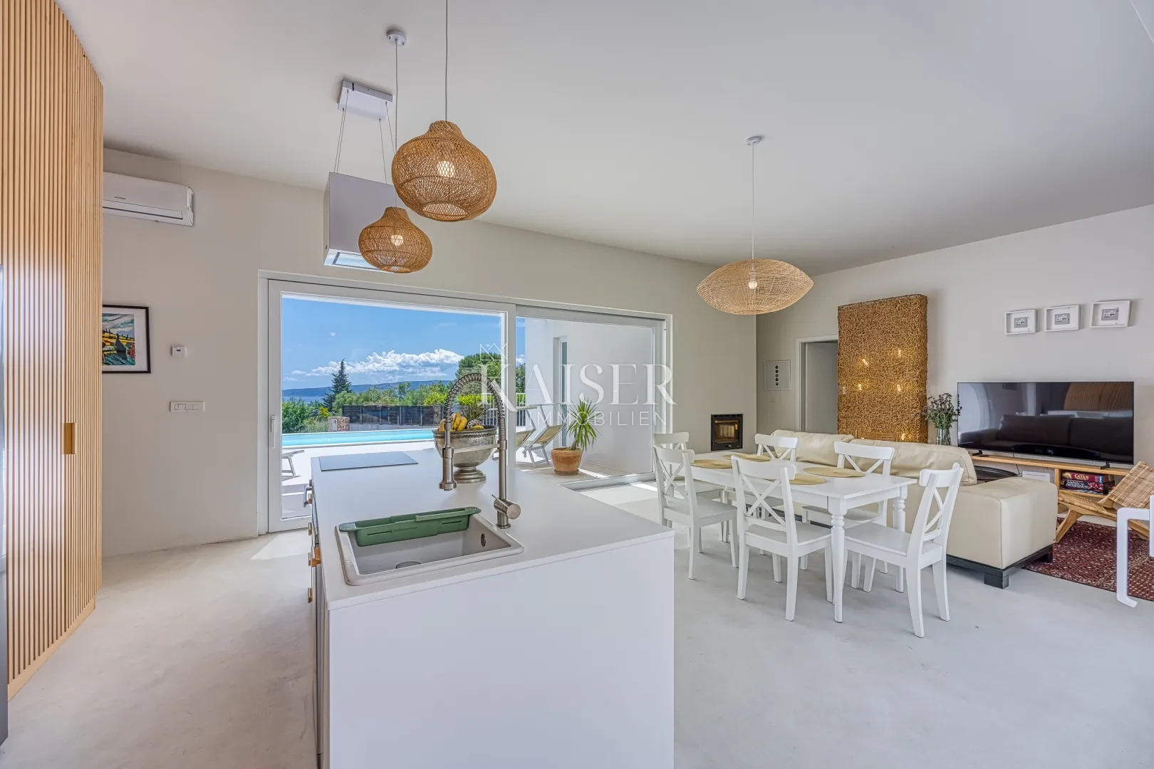 otok krk, okolica krka - predivna vila s pogledom na more, 110 m2 - slika 9
