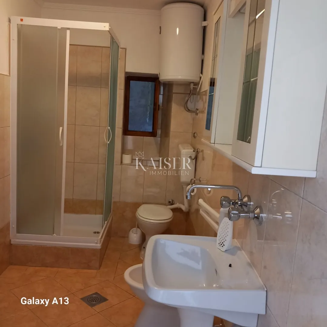 mali lošinj, veli lošinj - uređena kuća s dva stana - slika 7