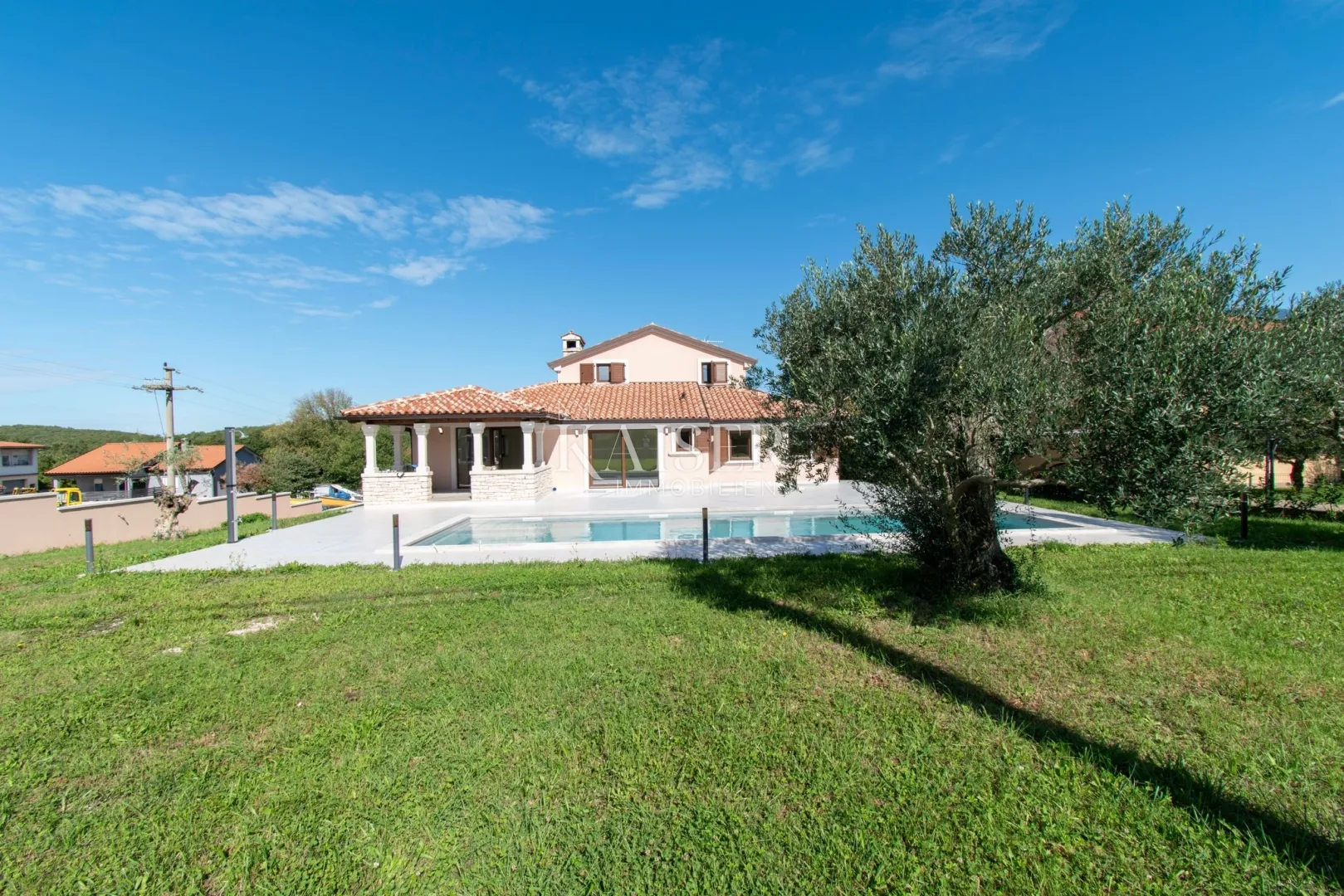 istra - poreč, luksuzna vila sa bazenom i spa zonom - slika 3