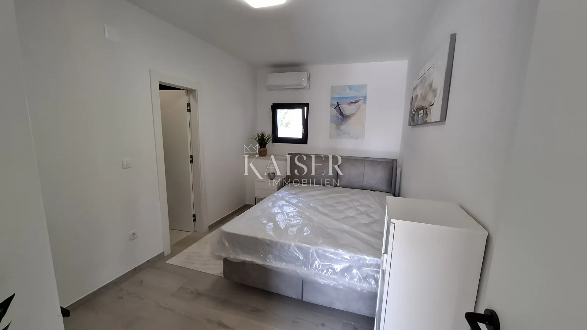 istra, kaštelir - kuća sa dva stana, 188m2, bazen - slika 33