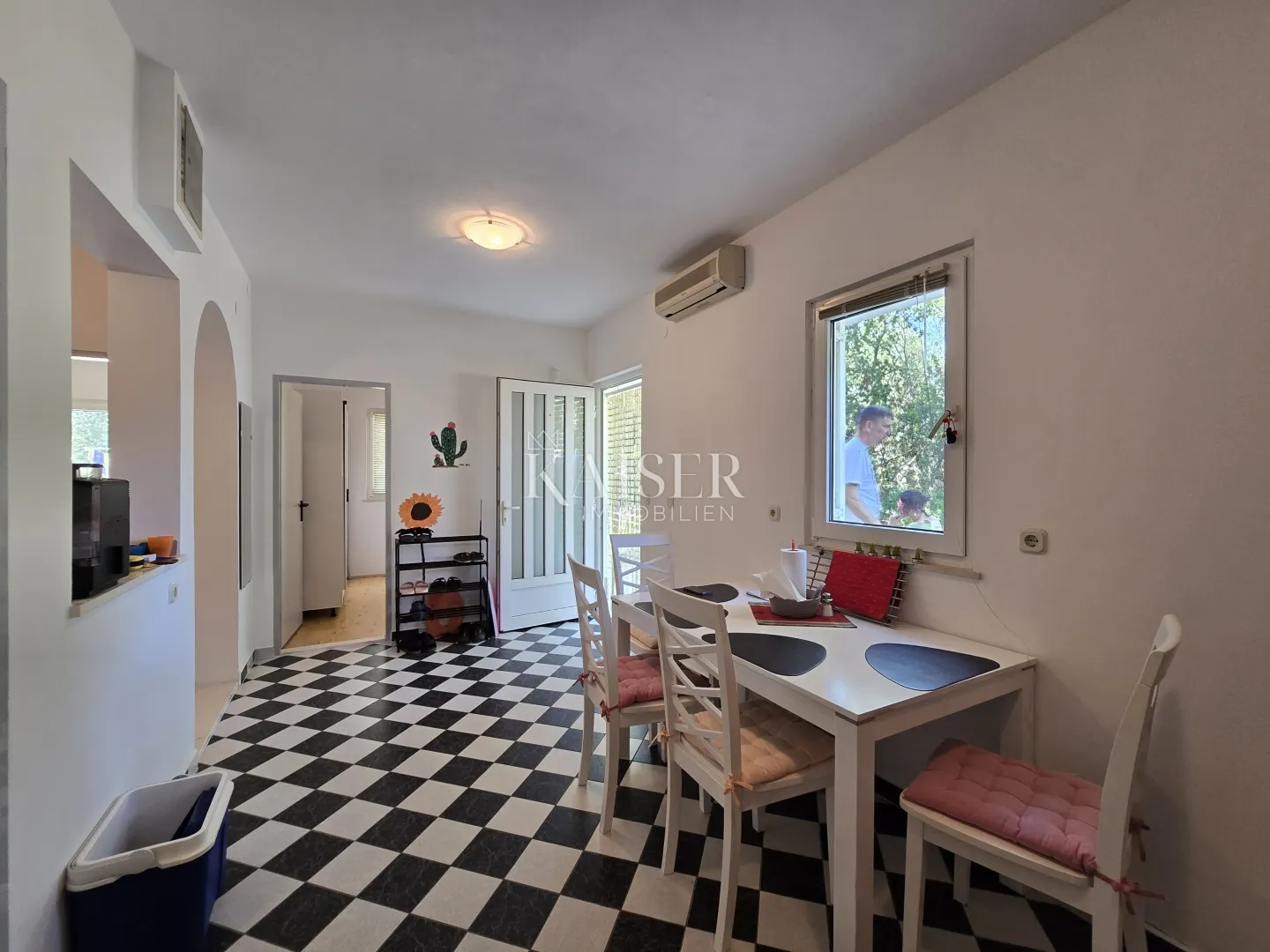 apartman u prizemlju s dvorištem, idealan za obitelji, rogoznica – lozica - slika 11