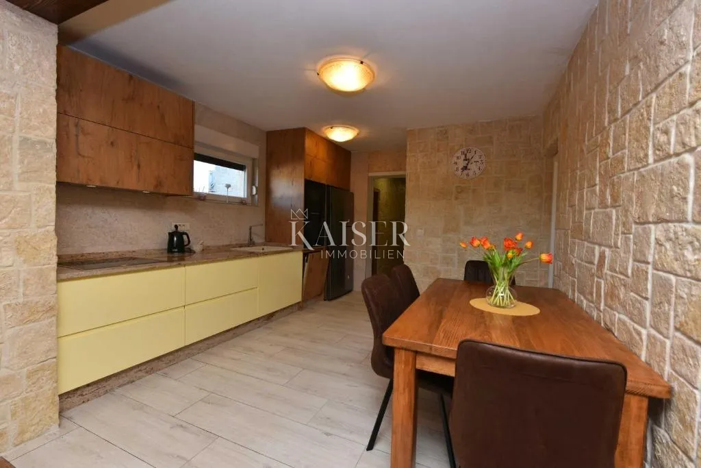zadar, pridraga - kamena vila s grijanim bazenom i panoramskim pogledom - slika 9
