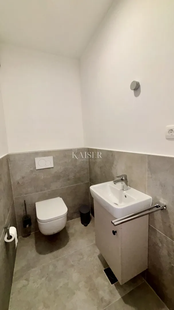 zadar – sukošan: luksuzan prizemni stan s bazenom, vrtom i garažom, 50 m od mora - slika 23