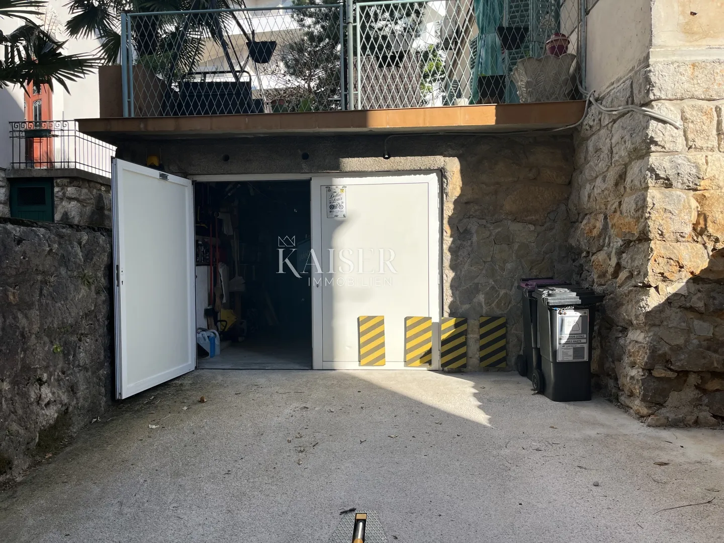 opatija, centar - sunčani stan u opatijskoj vili 100 m2 + garaža 29m2 - slika 13