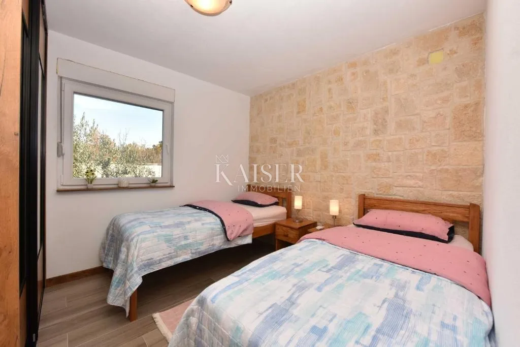 zadar, pridraga - kamena vila s grijanim bazenom i panoramskim pogledom - slika 15