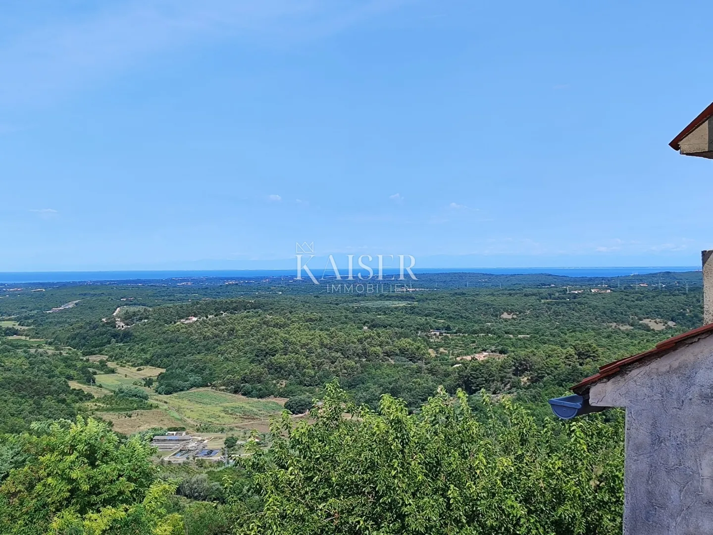 buje, istra, kuća u nizu u staroj jezgri grada - slika 9