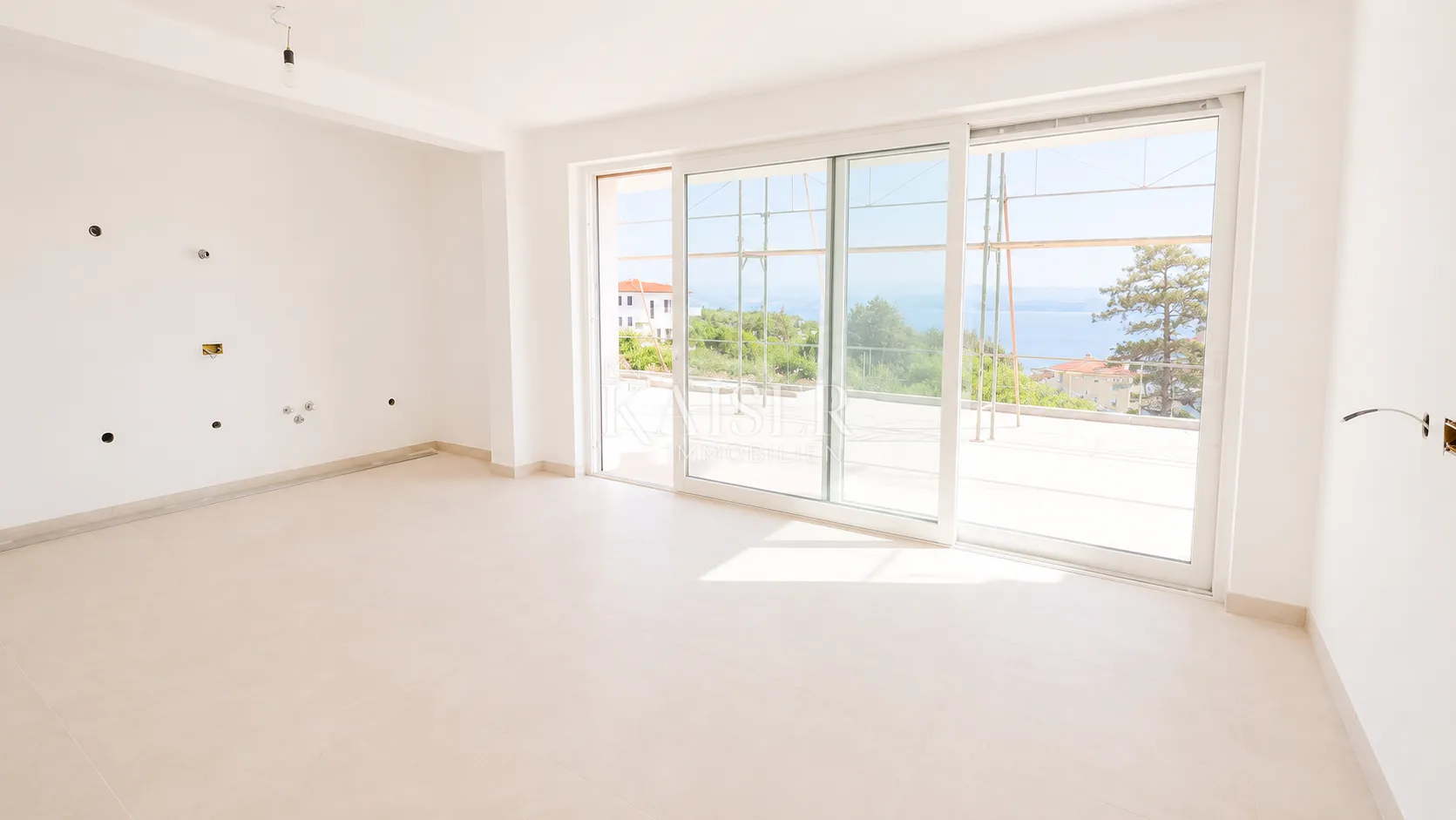 otok krk, vrbnik - stan s2, 3s+db sa okućnicom i bazenom - slika 10