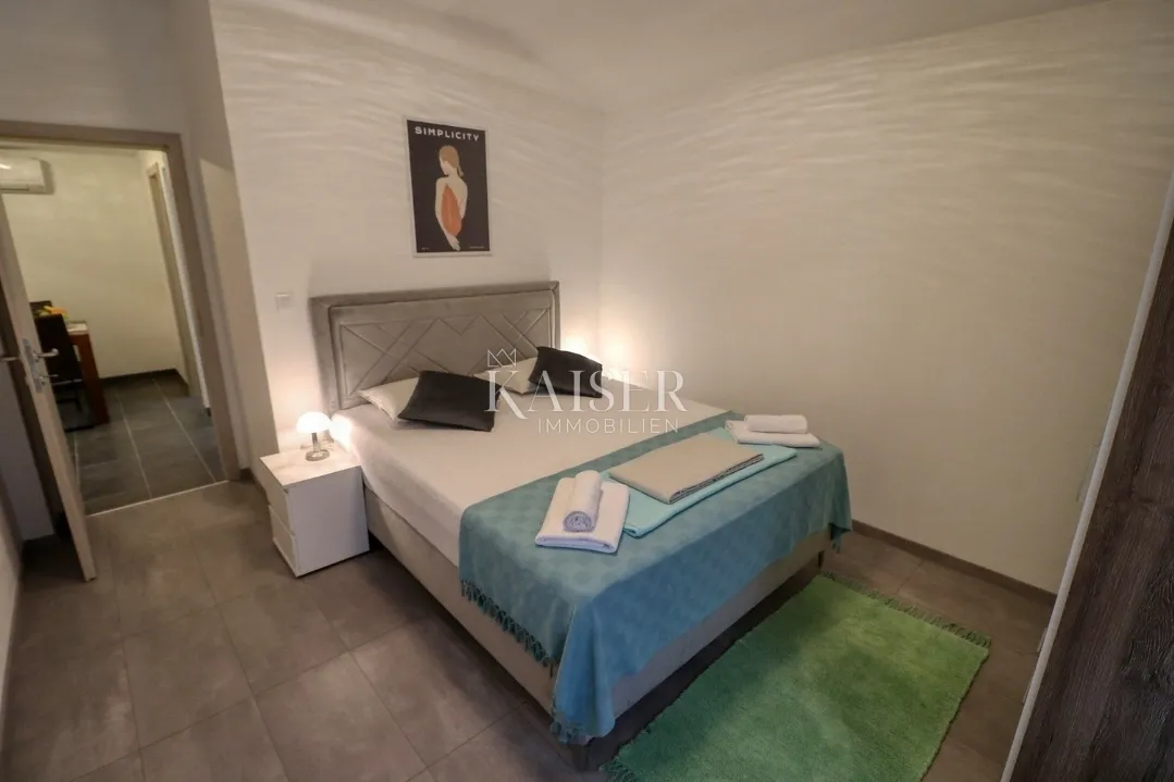 zadar, vir : kuća s 4 apartmana 200 m od mora - slika 17