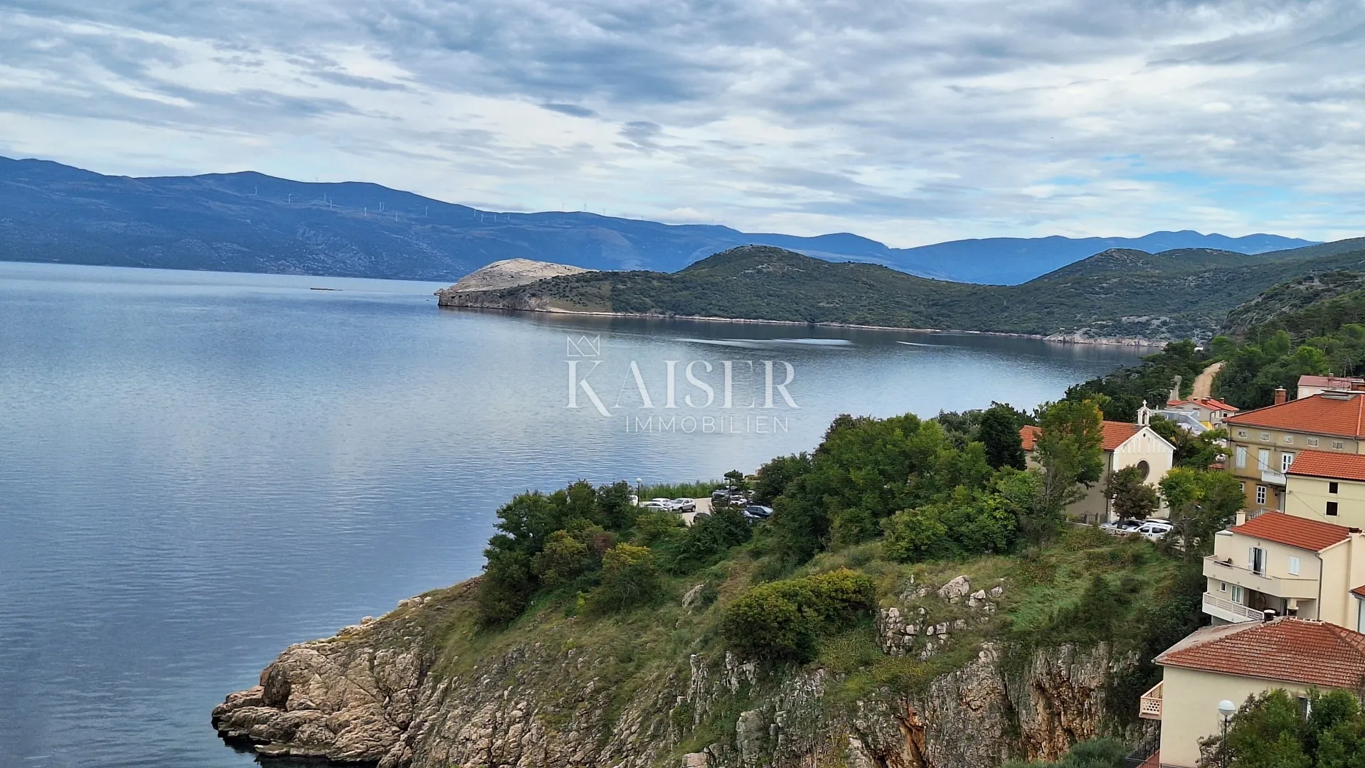 krk, vrbnik- autohtona kuća u staroj jezgri vrbnika s panoramskim divnim pogledom na more - slika 15