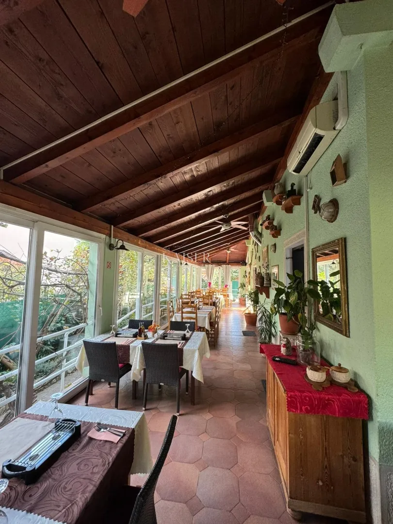 mali lošinj - stambeno poslovni objekt, 300m od mora - slika 2