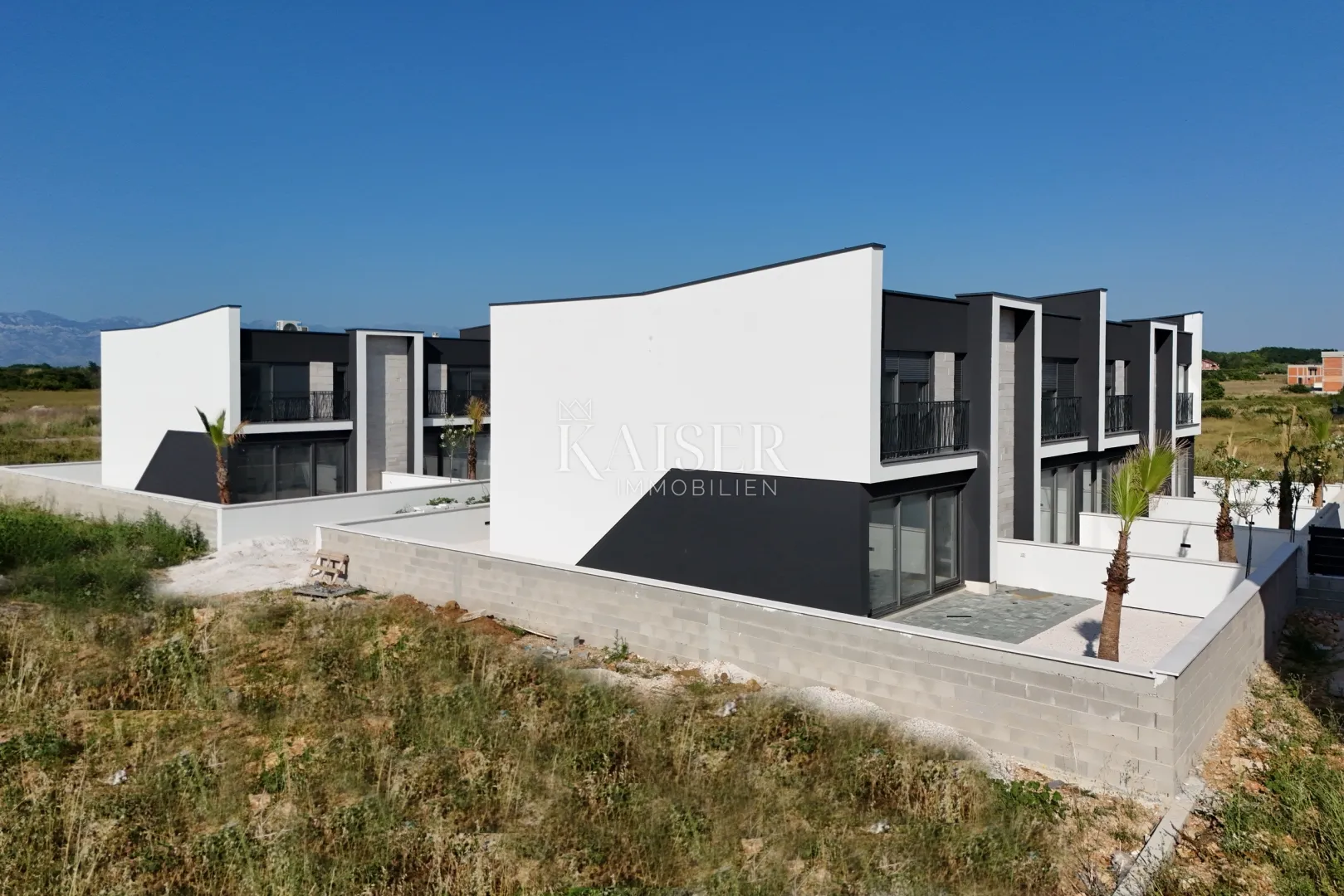 zadar, privlaka dvoetažni stan s privatnim vrtom, 400m od mora - slika 42