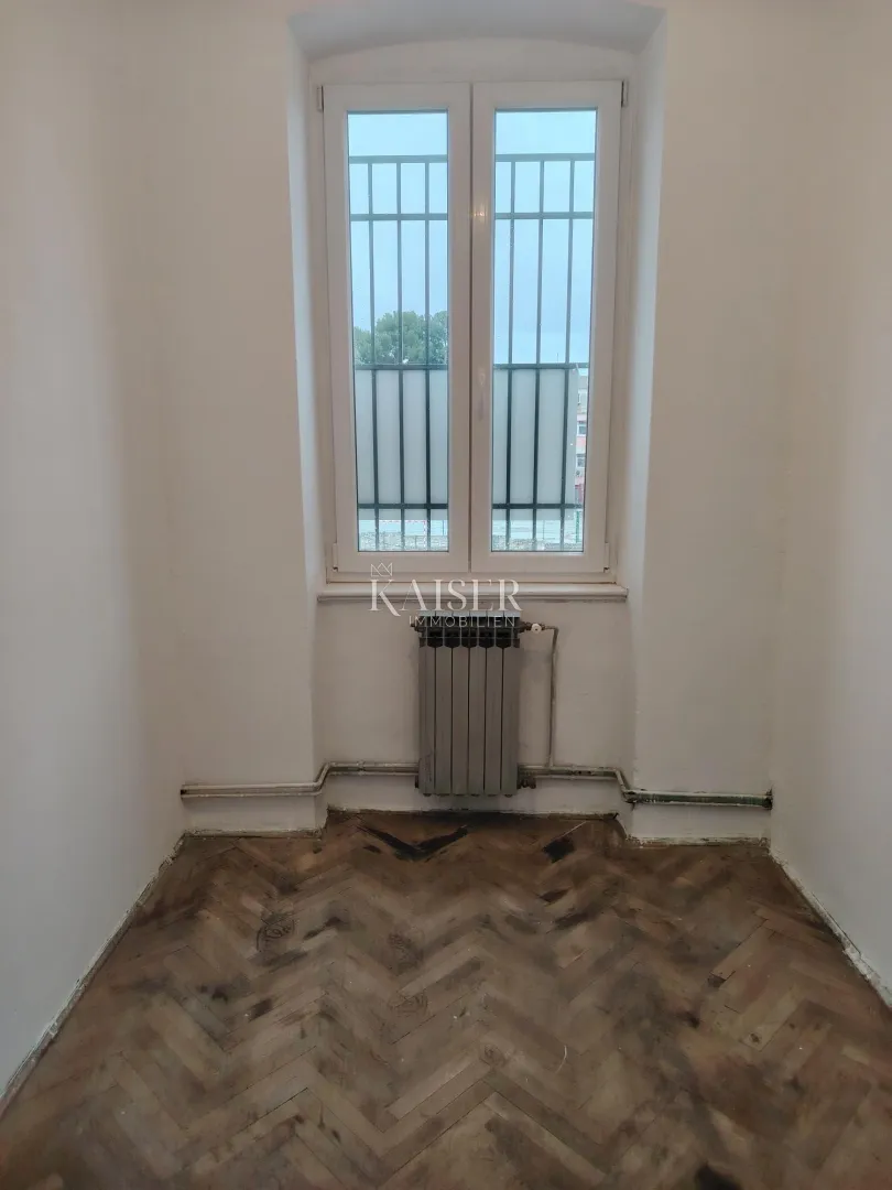 istra. pula - trosoban stan 74m2 s vrtom i konobom - slika 8