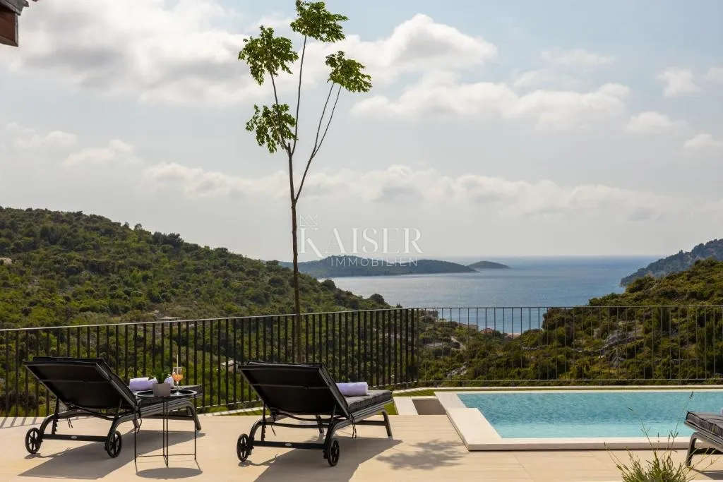 šibenik-rogoznica – ražanj: autentična vila 230 m² s bazenom, pogledom na more i luksuznim interijerom - slika 4