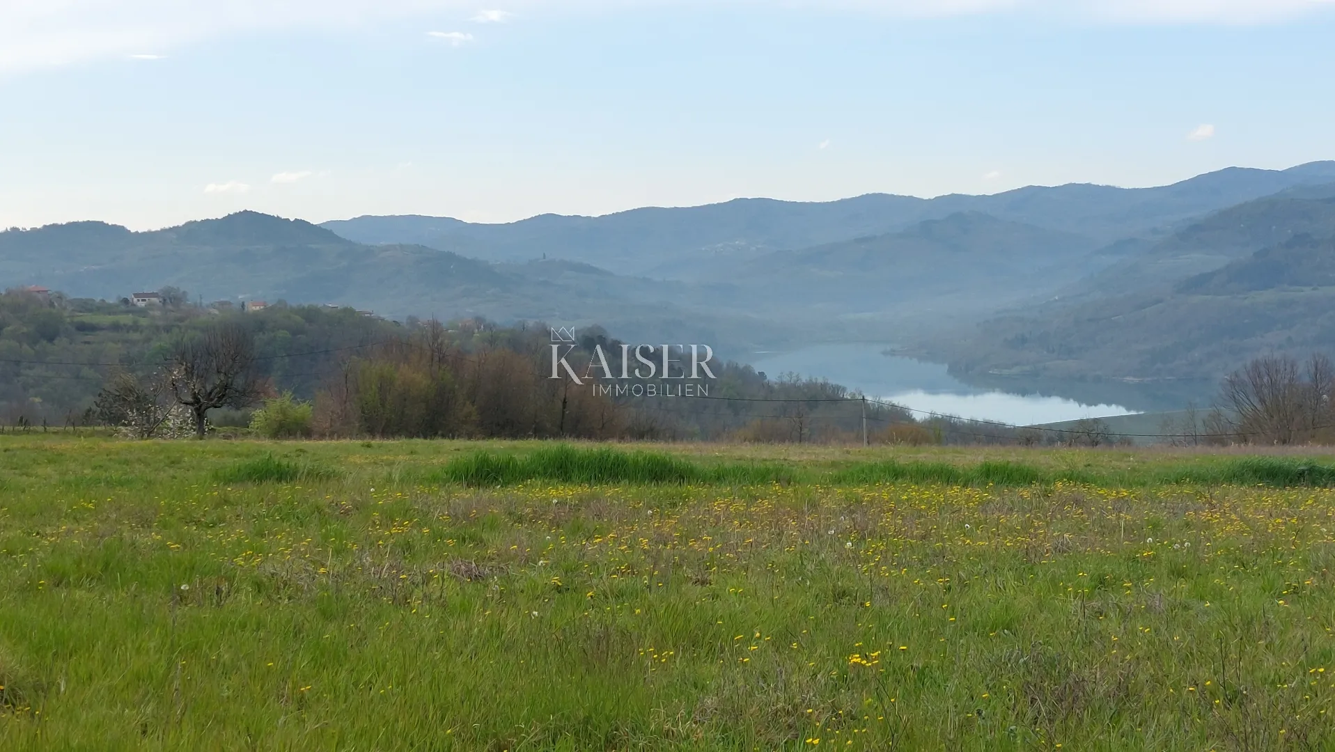 istra, motovun-građevinsko zemljište s pogledom na jezero butoniga - slika 6