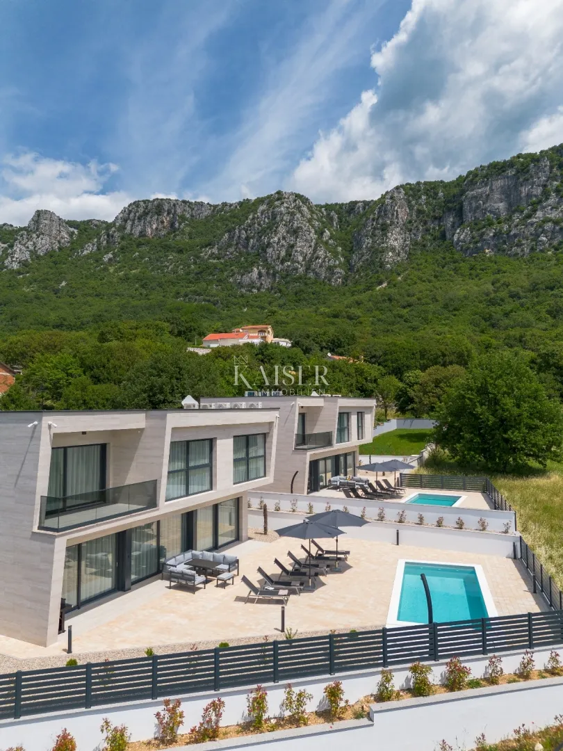 novi vinodolski, bribir - namještena vila sa predivnim pogledom na more - slika 12