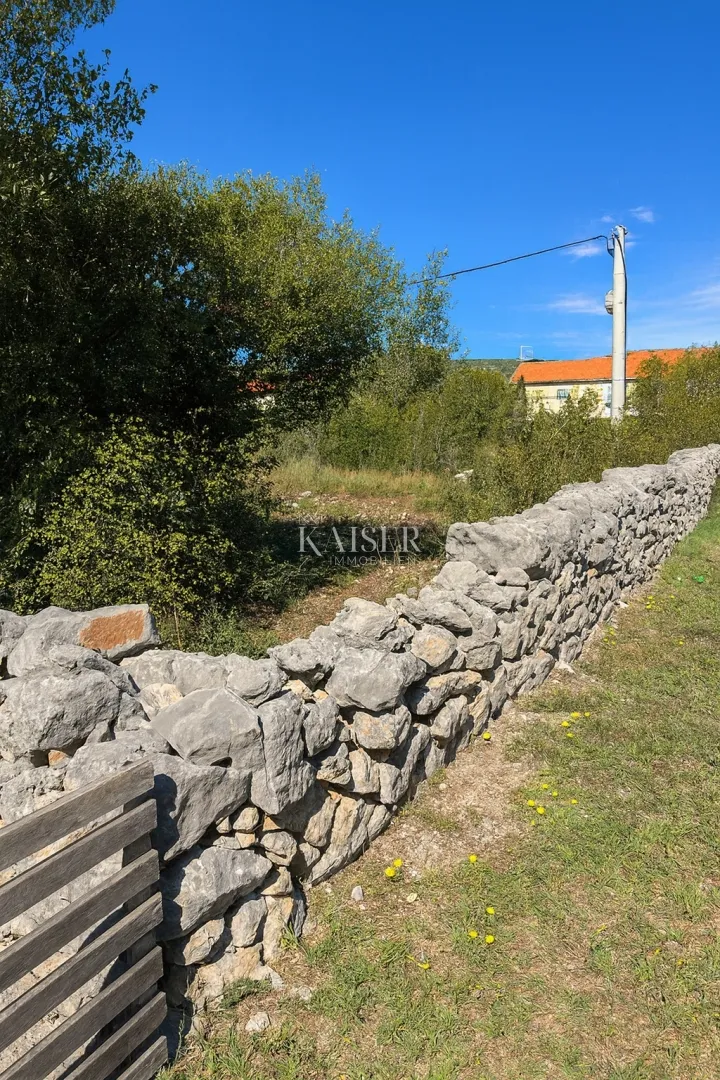 šibenik – dubrava | građevinsko zemljište 1819 m² s potencijalom za vilu ili investiciju - slika 4